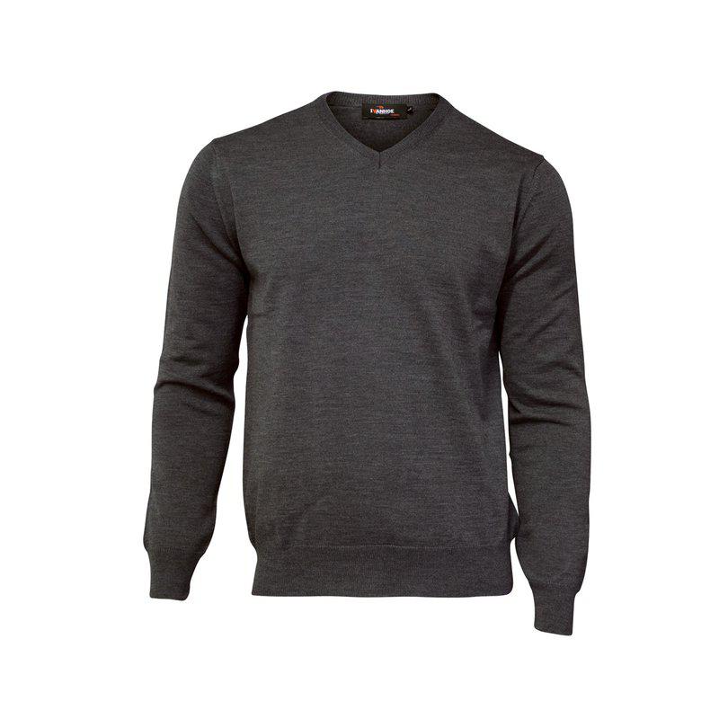Ivanhoe of Sweden - V-neck | men's sweater made of merino wool