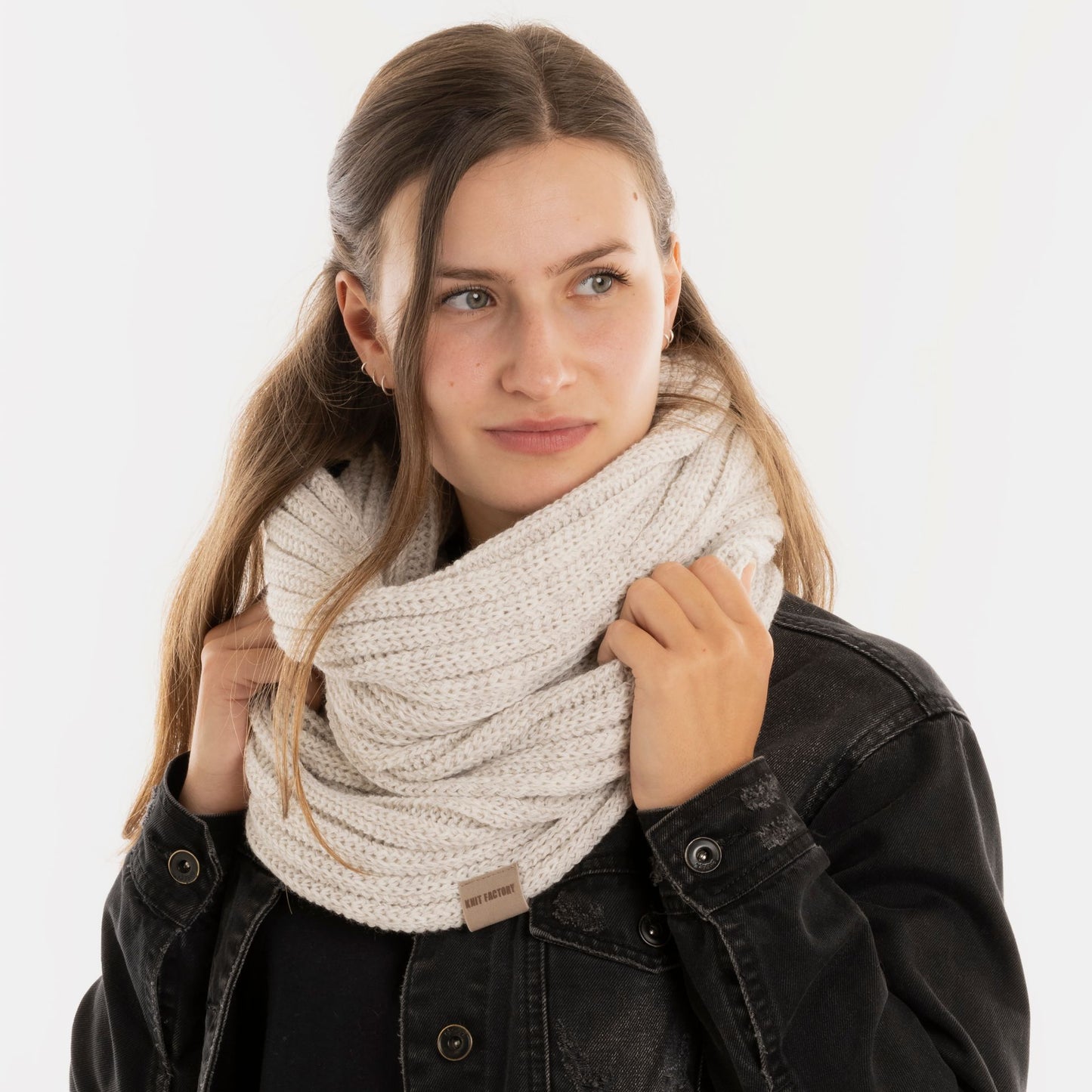Knit Factory - Nica | Infinity scarf