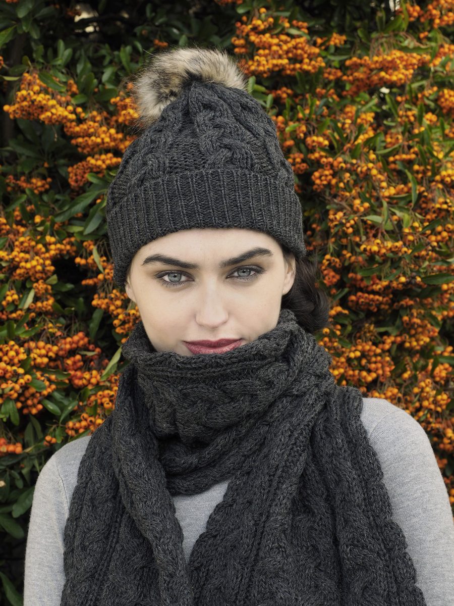 West End - X4844 pom pom hat | wool hat