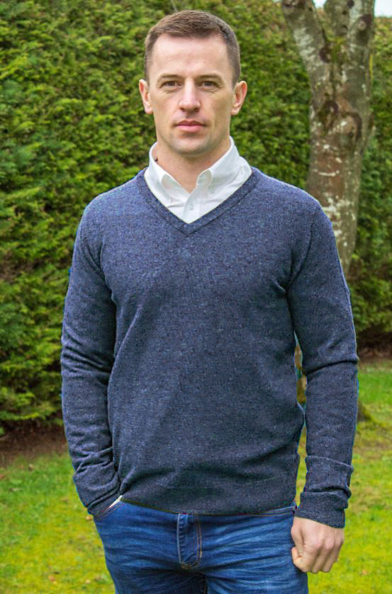 Emerald Style - V-neck | lambswool men's sweater
