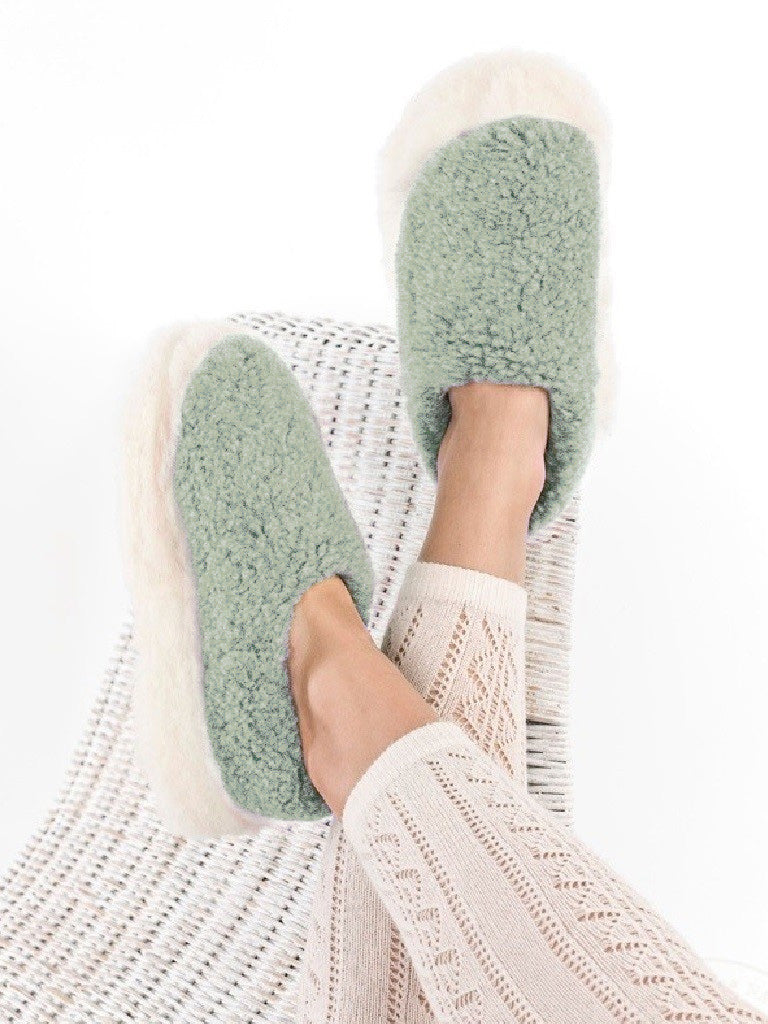 Yoko Wool - Siberian full slipper | pantoffel van schapenwol