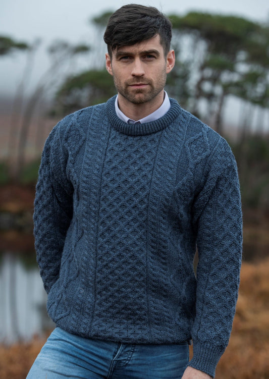 West End - C1347 | Irish wool sweater with round neck