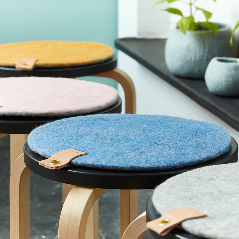 AVEVA - Seat cushion 18 | Stuhlkissen aus gefilzter Wolle