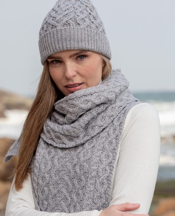 West End - X4942 scarf | Schal aus Merinowolle