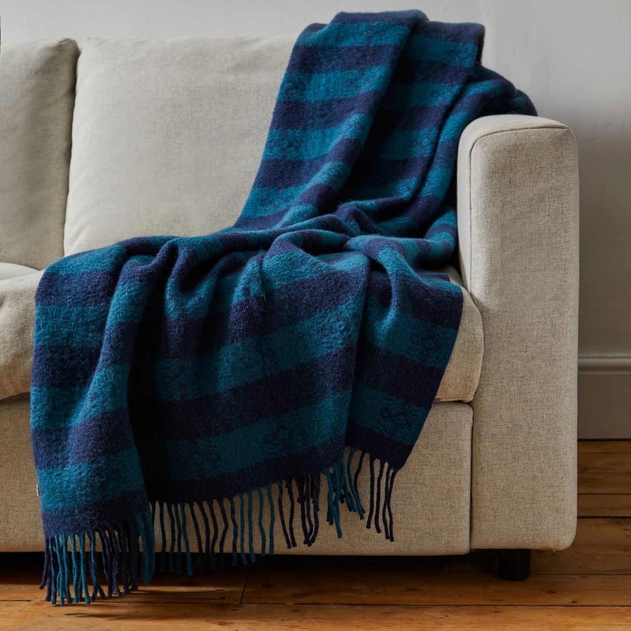 Tweedmill – Hutton | Wollplaid