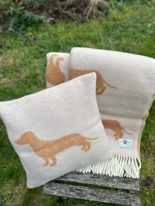 Belpo - Wollen kussen teckel | kussen van wol Terra sand