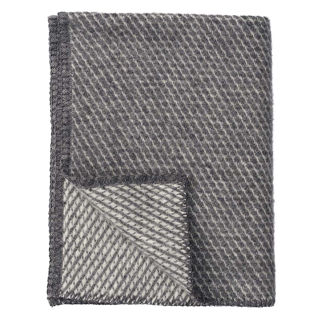 Klippan - Velvet | cot blanket made of eco-wool