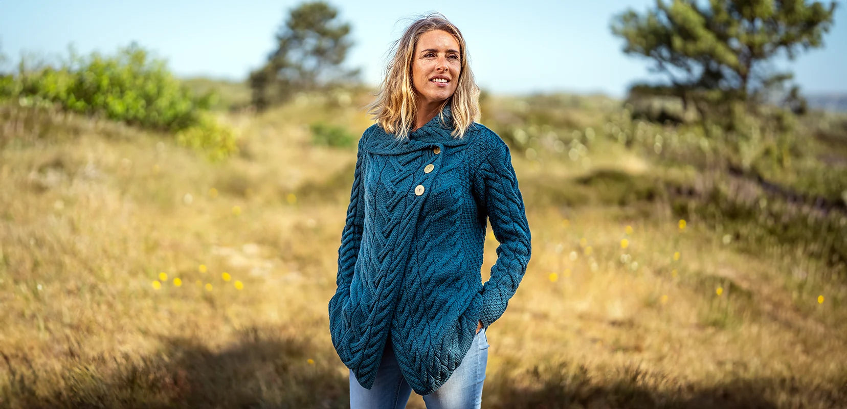 Ivanhoe Knitted in Sweden - Beata FZ | wollen damesjack Autumn blaze