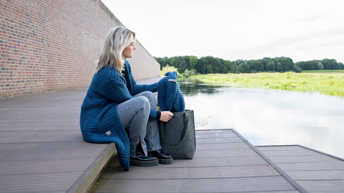 Knit Factory - Gwen handtas | stijlvolle schoudertas