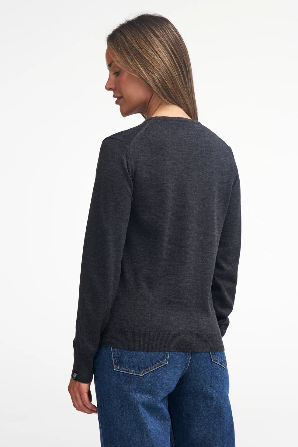 Ivanhoe Knitted in Sweden - V-neck | damestrui van merinowol