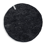 AVEVA - Seat cushion 21 | stoelkussen van gevilte wol Raw black