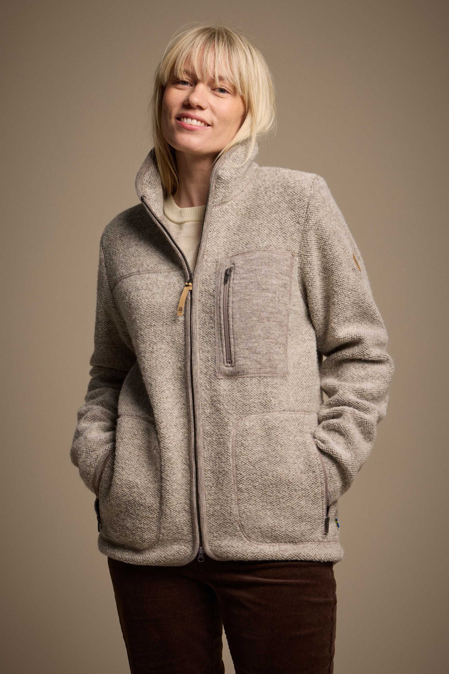 Ivanhoe Knitted in Sweden - 1946 Jacket | wollen vest met rits