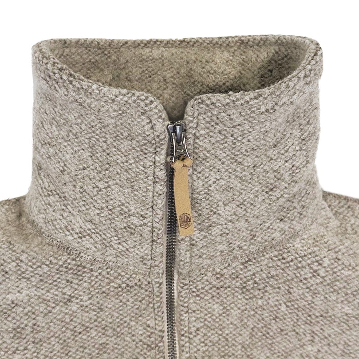 Ivanhoe Knitted in Sweden - 1946 Vest | poncho