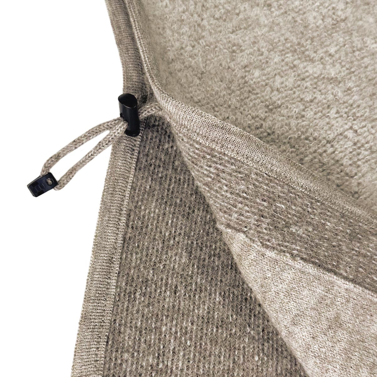 Ivanhoe Knitted in Sweden - 1946 Vest | poncho