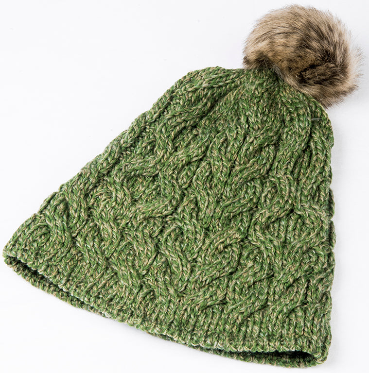 Aran Woollen Mills - B648 | wollen muts met pompon Meadow green