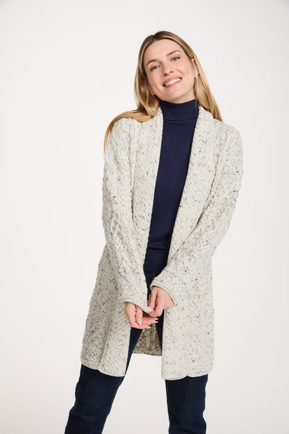 Aran Woollen Mills - B103 Tara | lang wollen vest met sjaalkraag