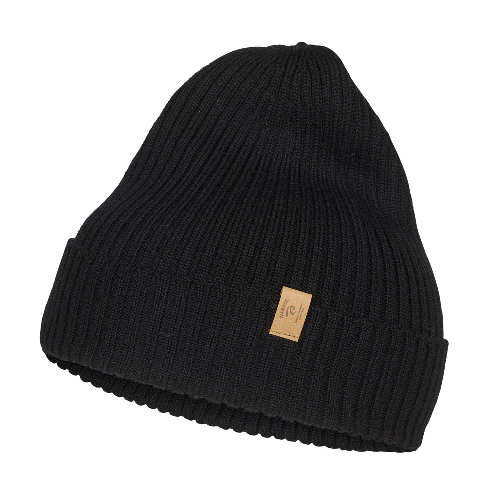 Ivanhoe Knitted in Sweden - Gelu hat | muts van merinowol Black