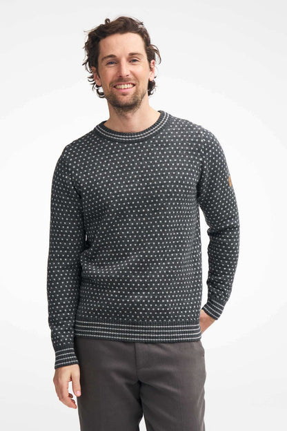 Ivanhoe Knitted in Sweden - Sverre crewneck | knitted wool men's sweater