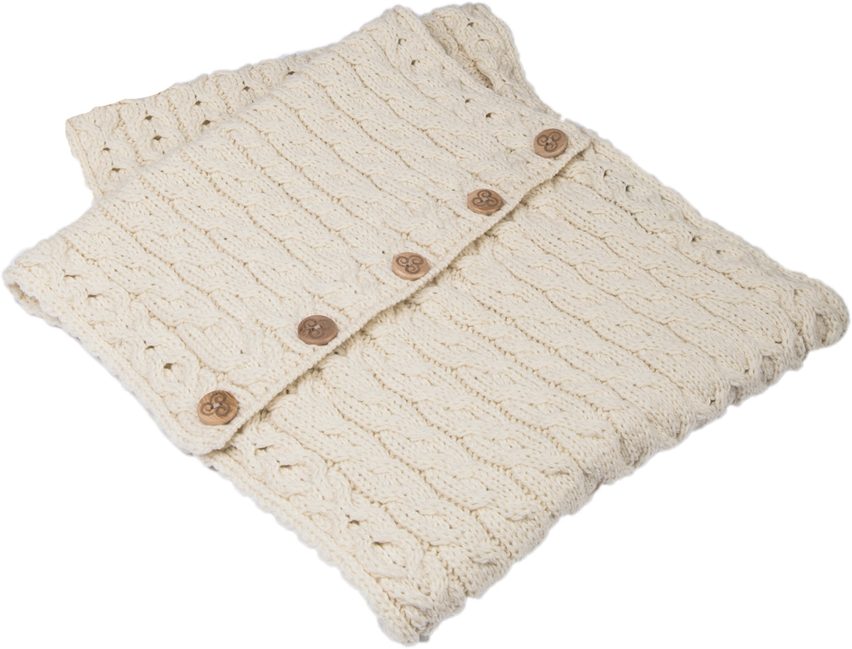 Aran Woollen Mills - A518 | merinowol colsjaal met knopen Natural
