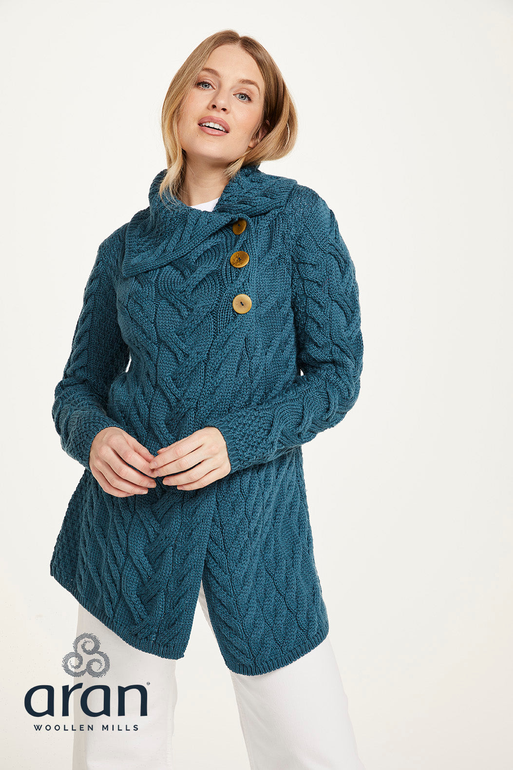 Aran Woollen Mills - B691 | Lange Wollstrickjacke für Damen