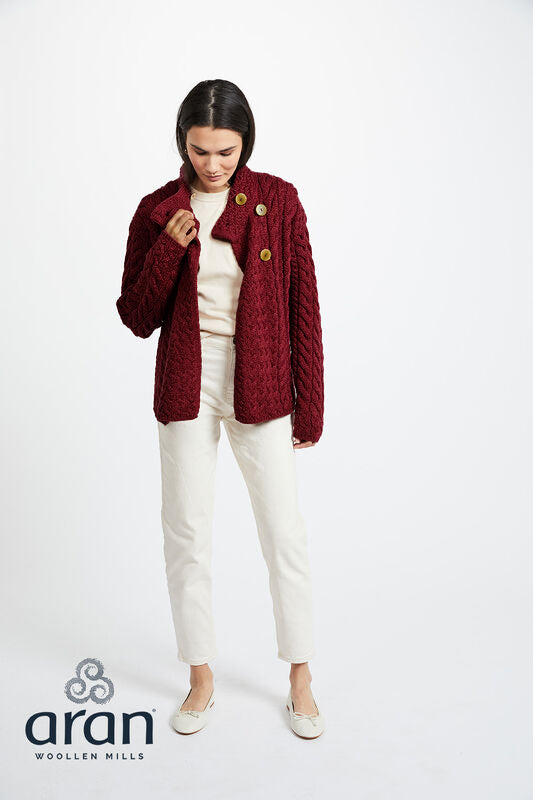 Aran Woollen Mills - B840 | Damenpullover aus Merinowolle mit Knöpfen