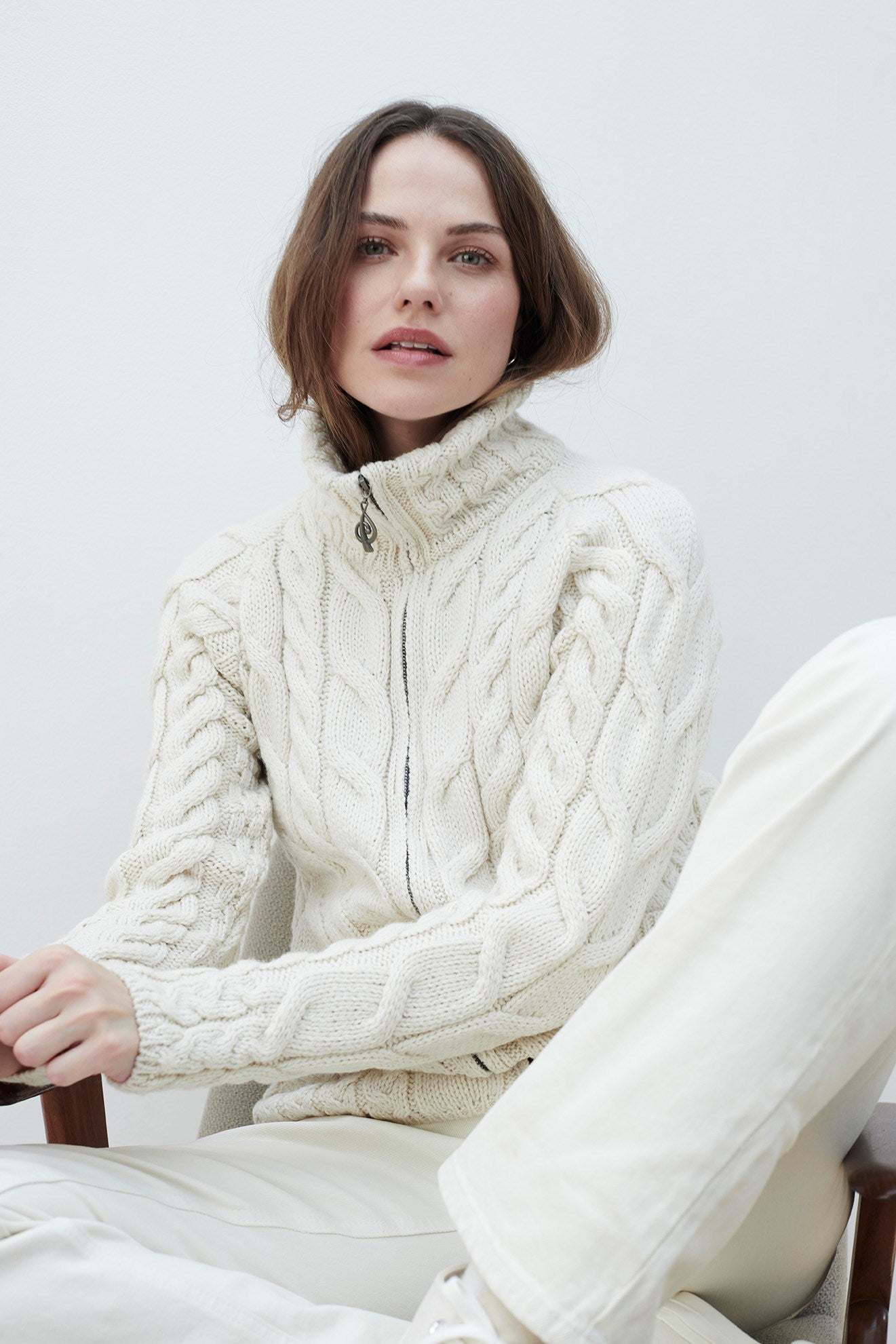 Aran Woollen Mills - B841 | wollen damesvest