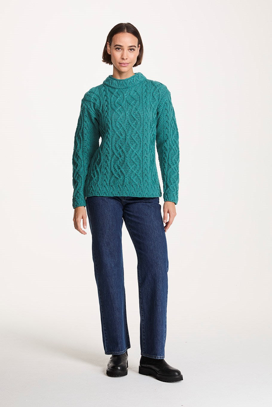 Aran Woollen Mills - C988 | damestrui van zachte merinowol