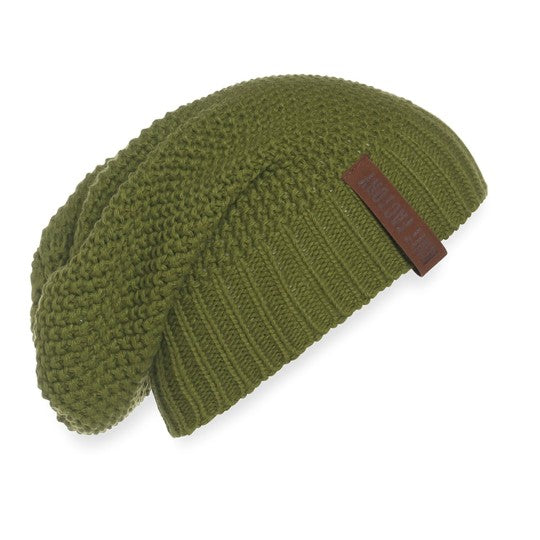 Knit Factory - Coco beanie | gebreide muts Mosgroen