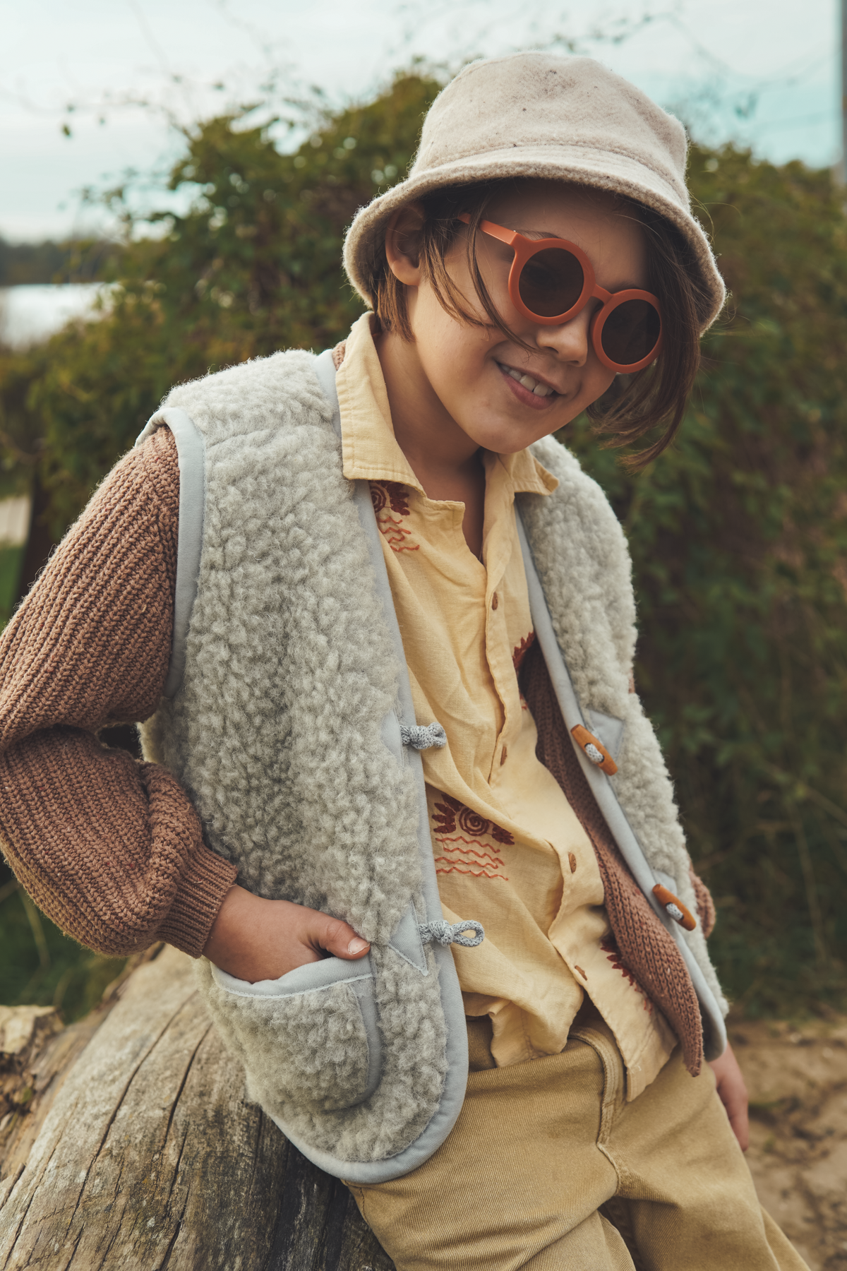 We are Wovens - Kids vest button | wollen kinder bodywarmer