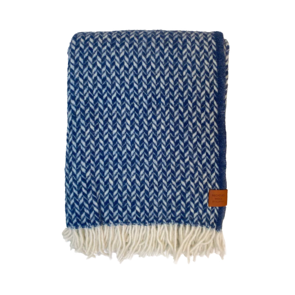Klippan - Lovik | plaid met gerecyclede wol Deep Blue 130x200 cm.