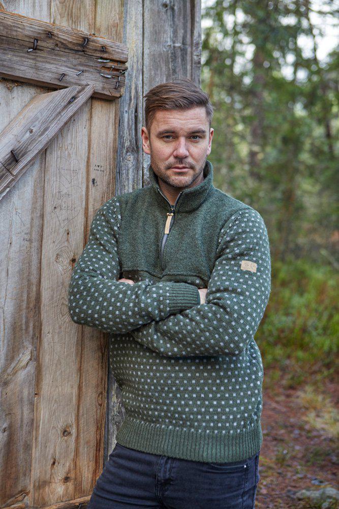 Ivanhoe of Sweden - Sverre HZ | knitted wool men's sweater with zipper