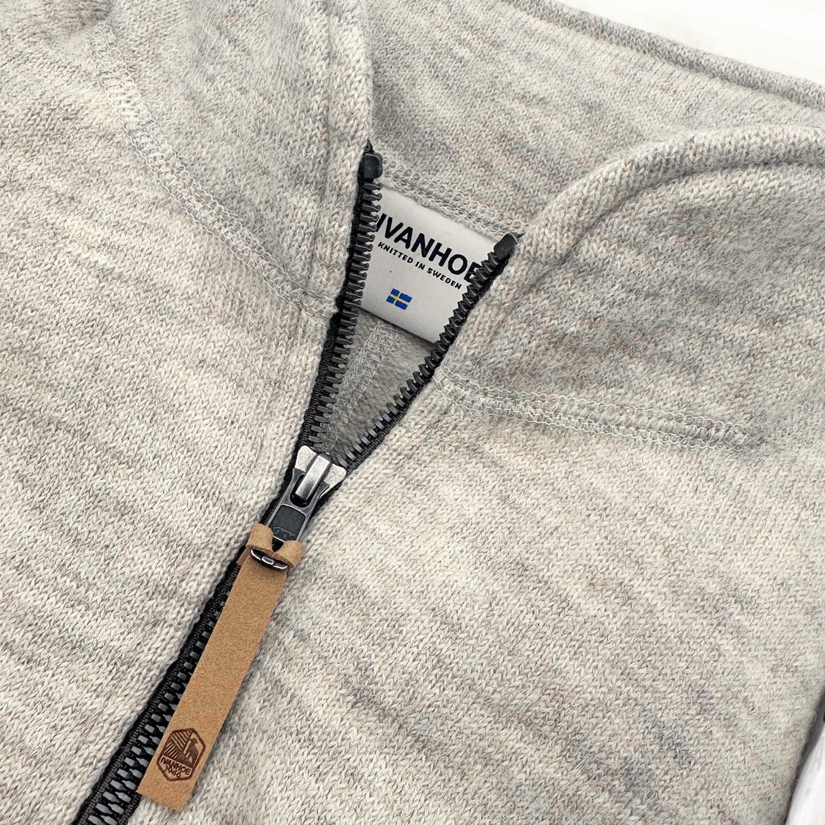 Ivanhoe Knitted in Sweden - NLS Twig Long FZ | women's full-zip cardigan