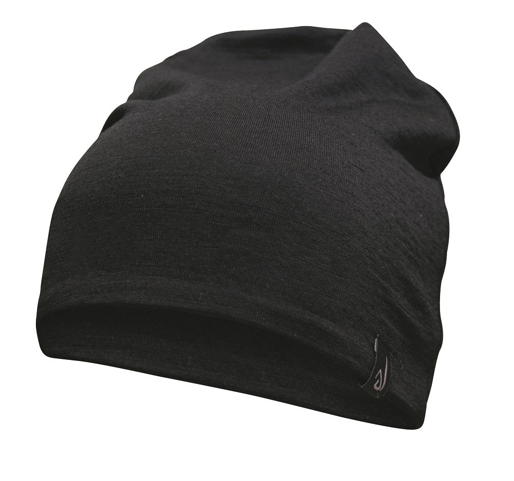 Ivanhoe Knitted in Sweden - Underwool hat | muts van merinowol Black