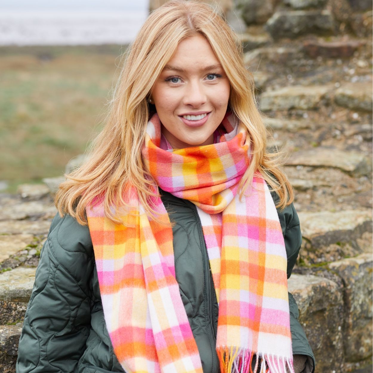 Tweedmill - Wide Scarf | sjaal van lamswol Rio