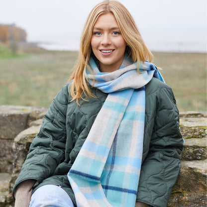 Tweedmill - Wide Scarf | sjaal van lamswol Skye