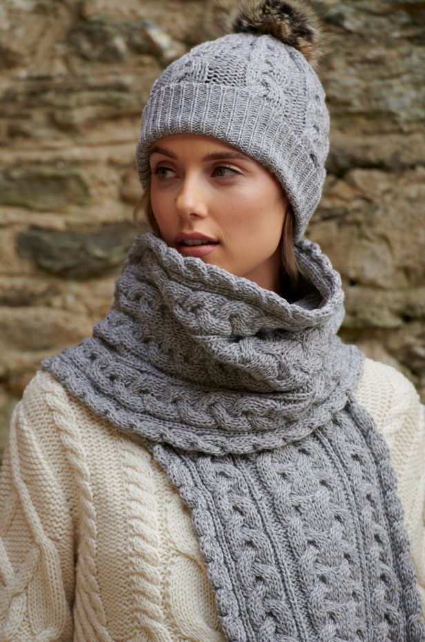 West End - X4855 | sjaal van merinowol Soft grey