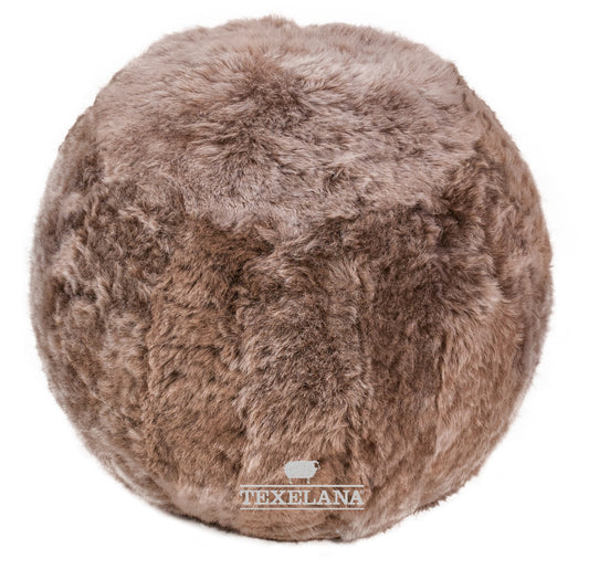 Texelana - Icelandic sheepskin pouffe | ottoman taupe
